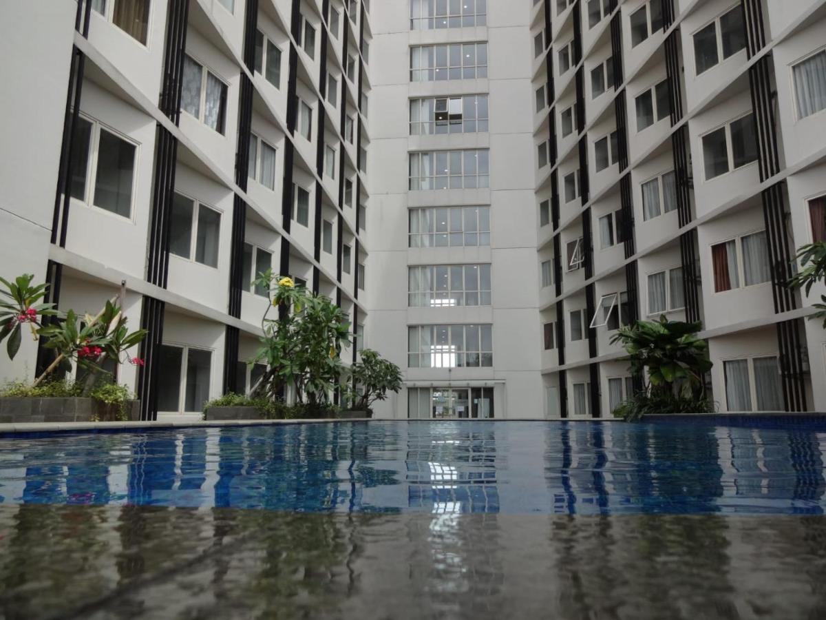Padina Suites Tangerang Extérieur photo