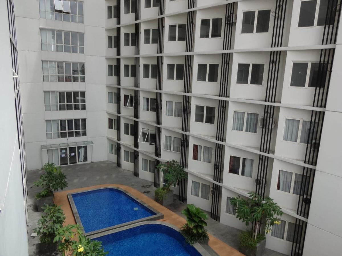 Padina Suites Tangerang Extérieur photo