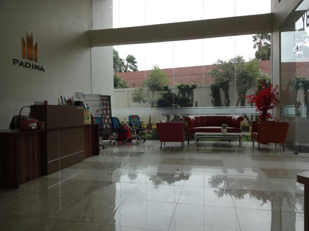 Padina Suites Tangerang Extérieur photo