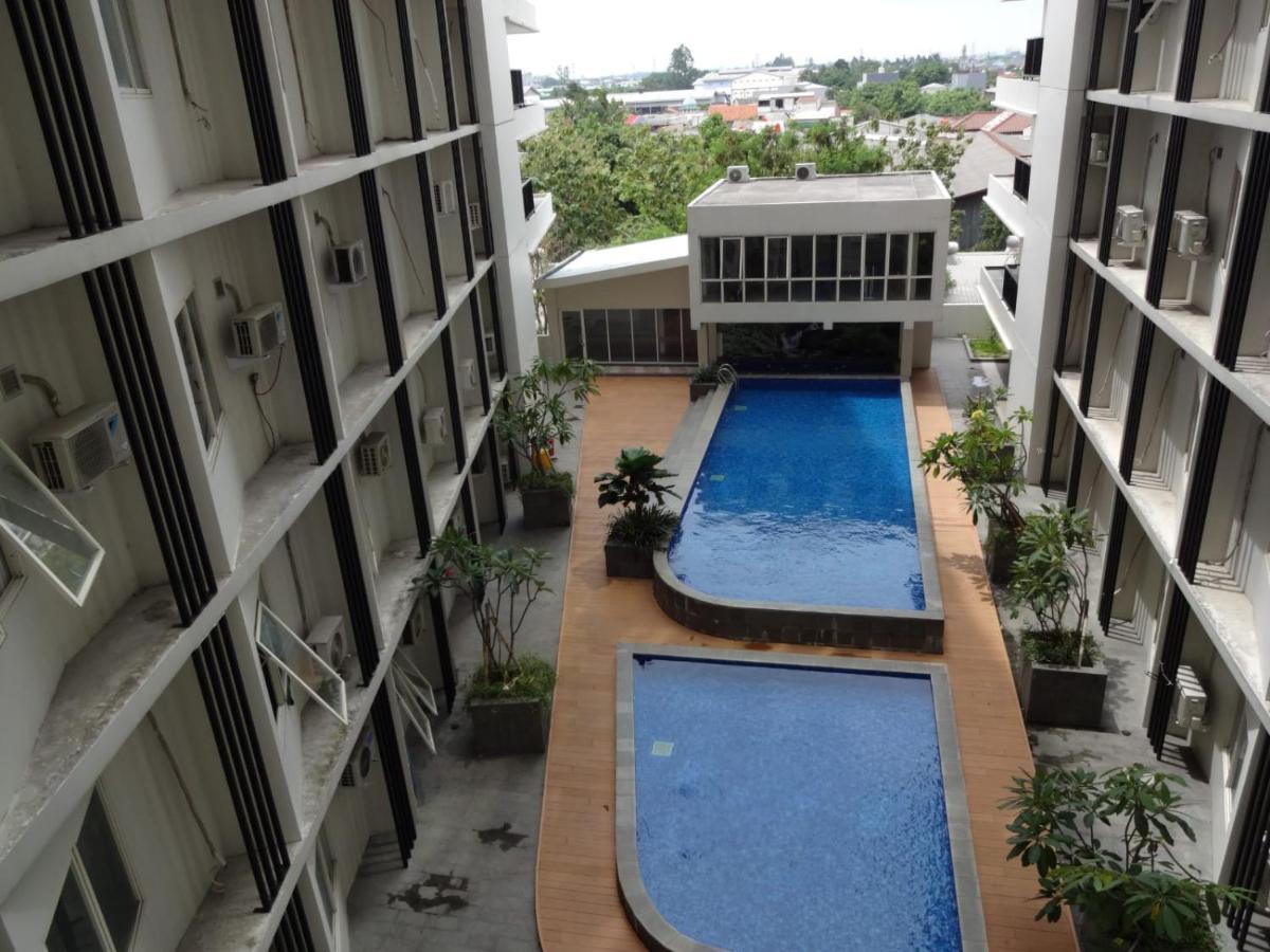 Padina Suites Tangerang Extérieur photo